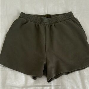 Nuuds Sporty Waffle Short Olive Green